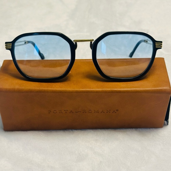 Porta Romana Black and Gold Eyewear
